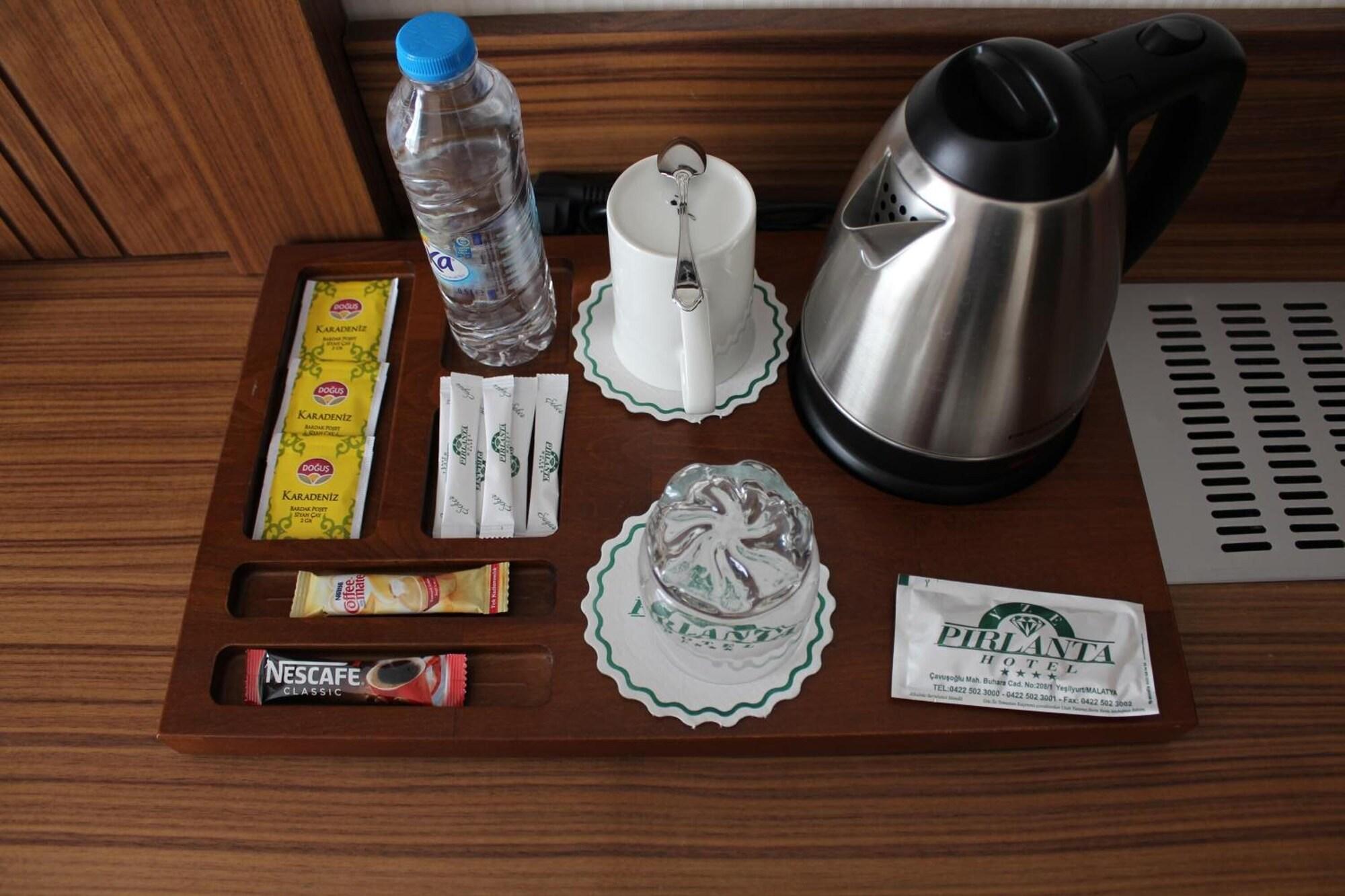 Equipamiento de Habitación YZE Pirlanta Hotel