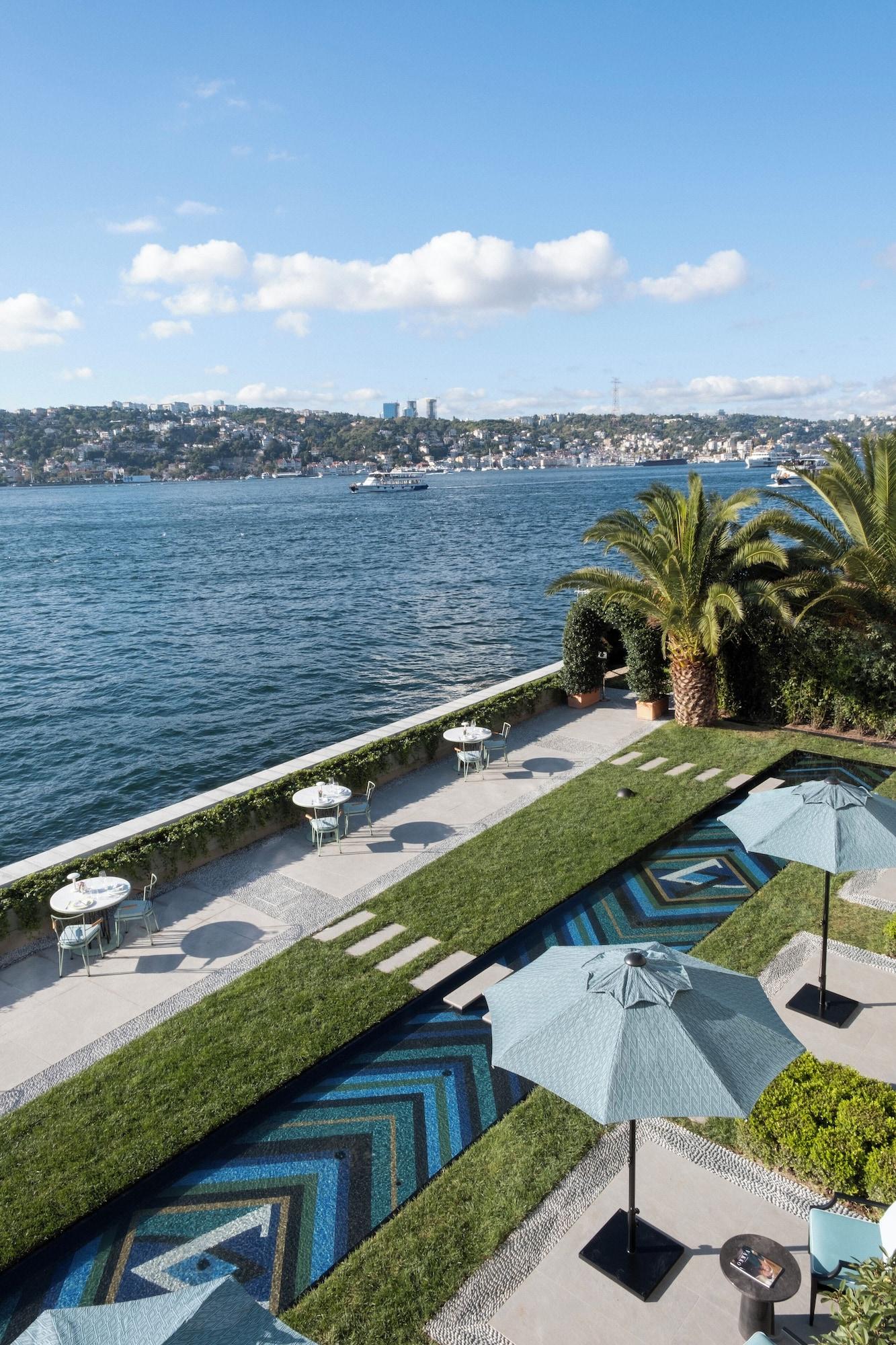 Equipamiento de Habitación Vakko Hotel Sumahan Bosphorus