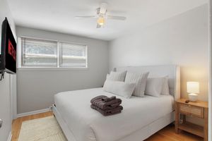 Renta Vacacional - The Arlington Heights Breakaway - 6 Luxury Bed House NEW