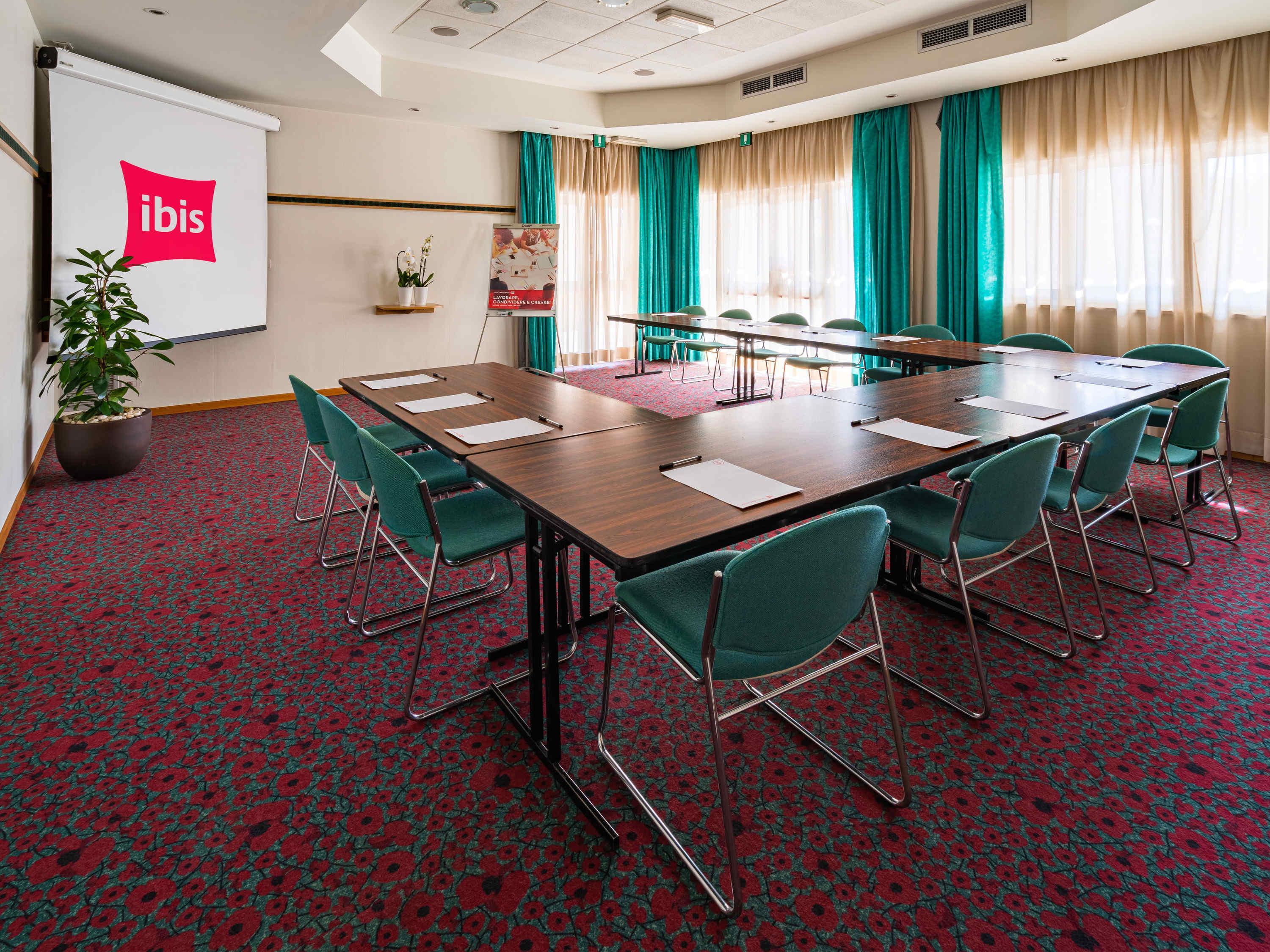 Sala de Reuniones ibis Firenze Nord Aeroporto