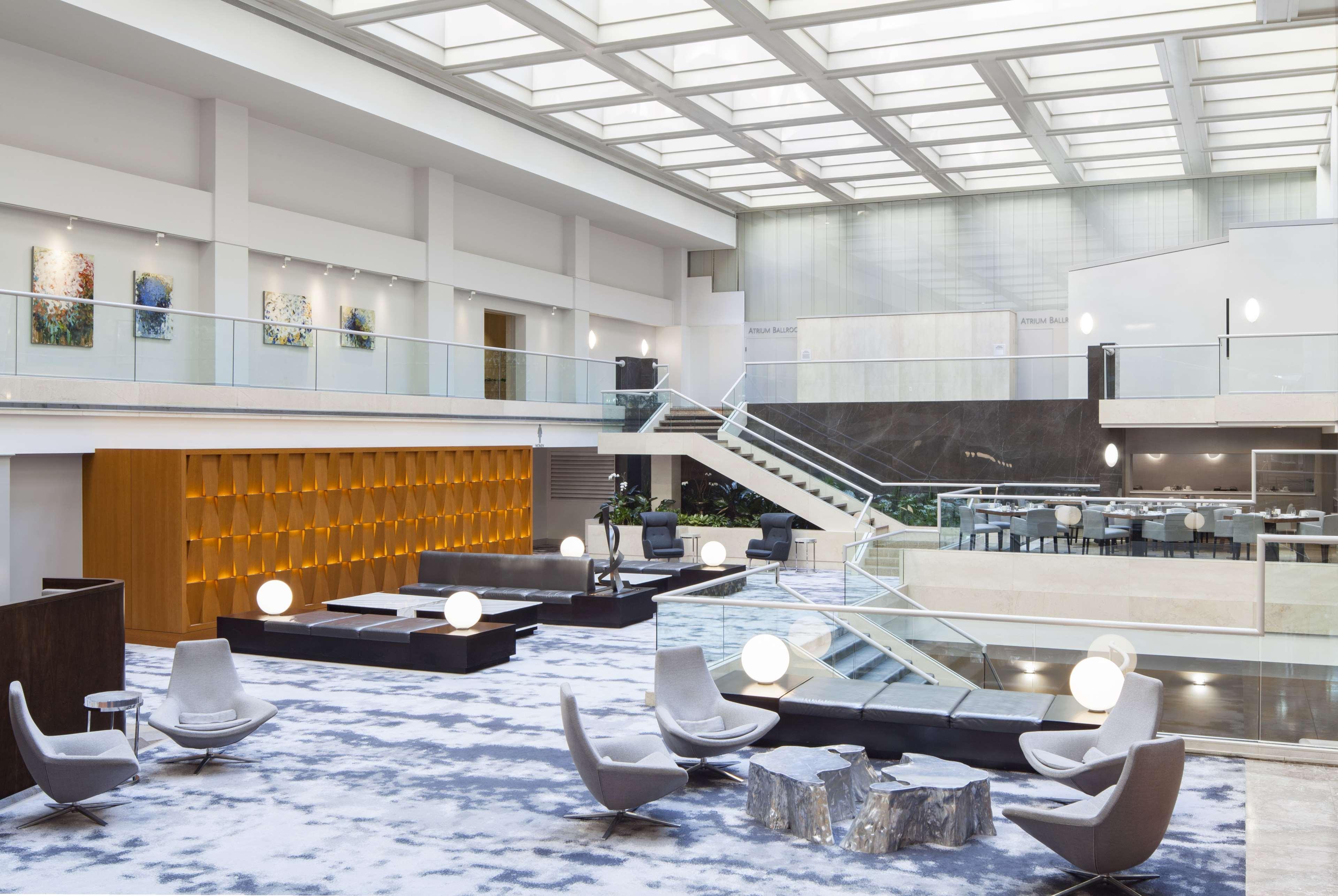 Vista Lobby Hilton Washington DC Capitol Hill