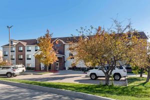 Alojamiento - Comfort Inn & Suites Emporia