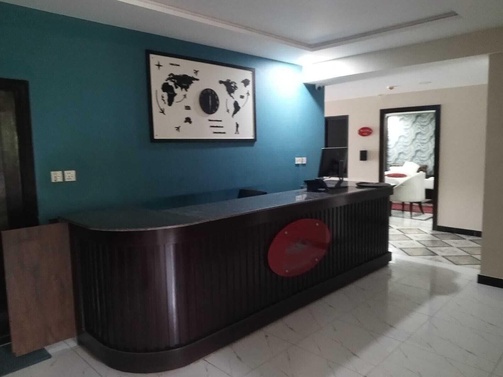 Vista Lobby Babar Khan Hotel