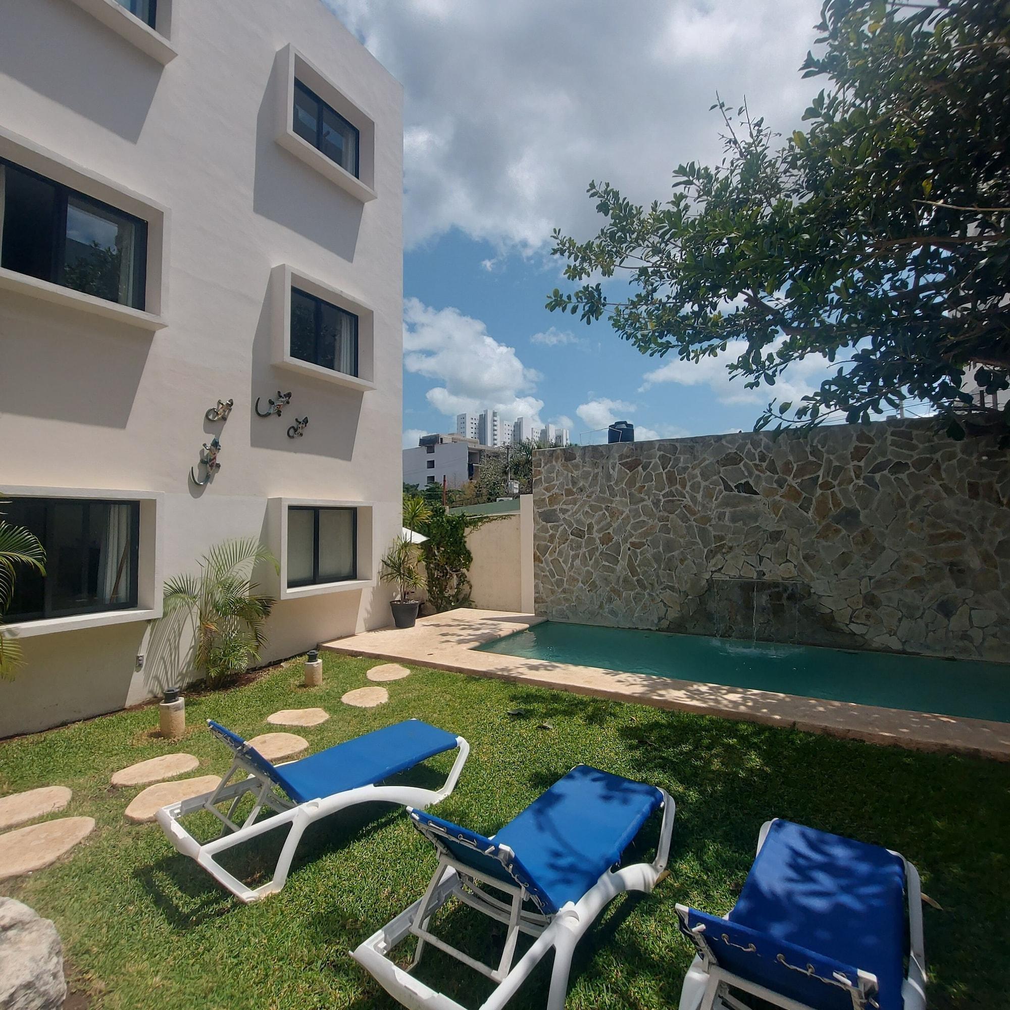 Vista Piscina Viento Suites Cancún