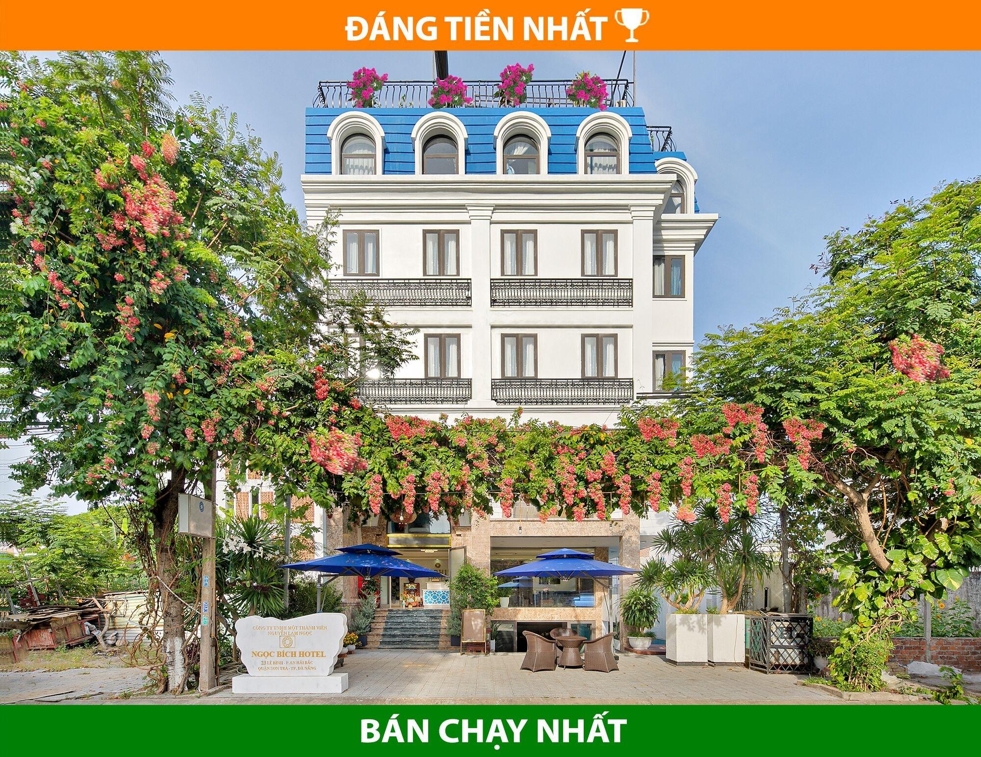 Varios Ngoc Bich Hotel & Apartment