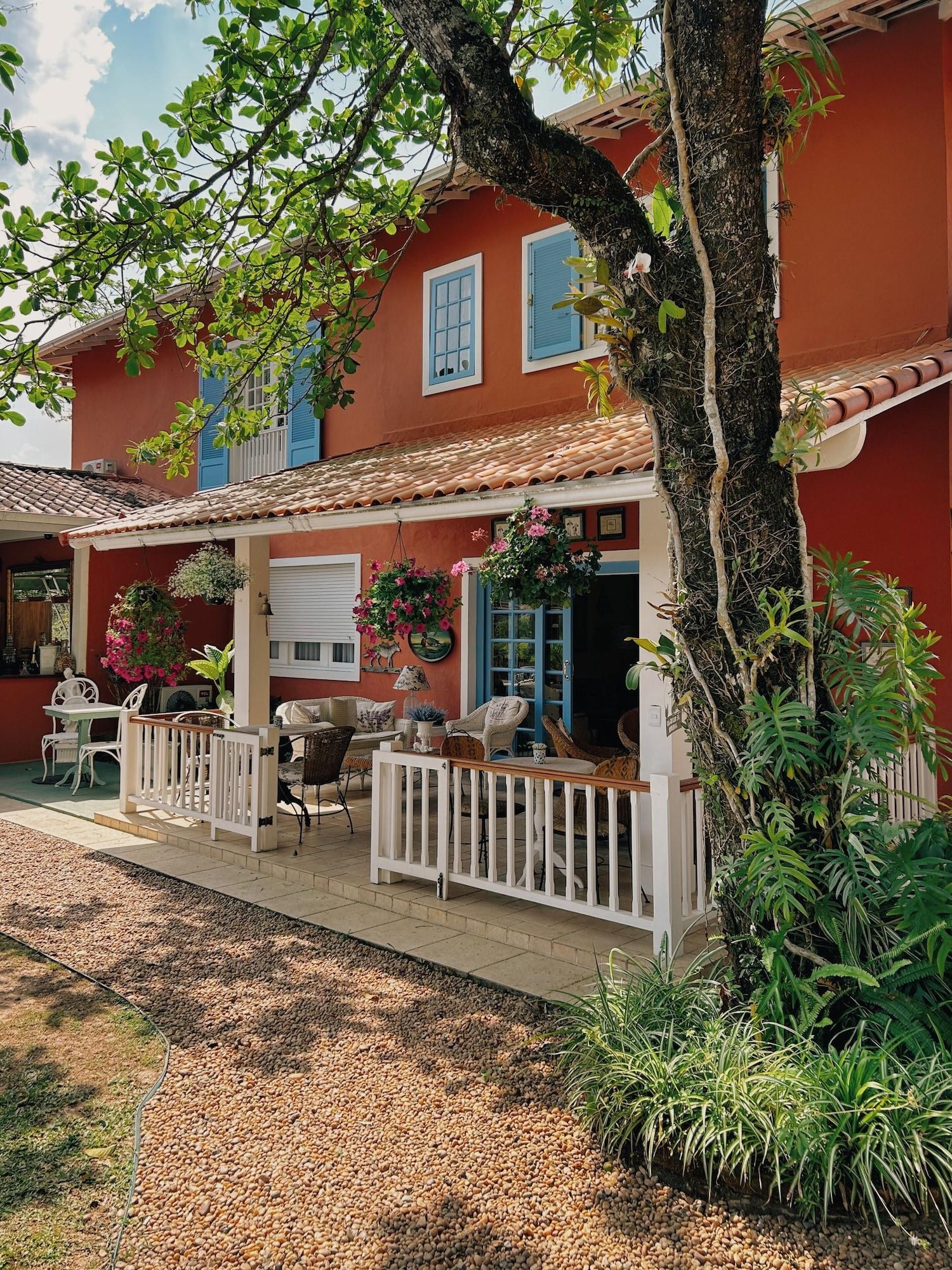 Vista Exterior Hotel La Belle Provence
