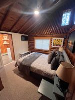 Alquiler Vacacional - Cozy Log Cabin on Beautiful Lake in Northern Michigan