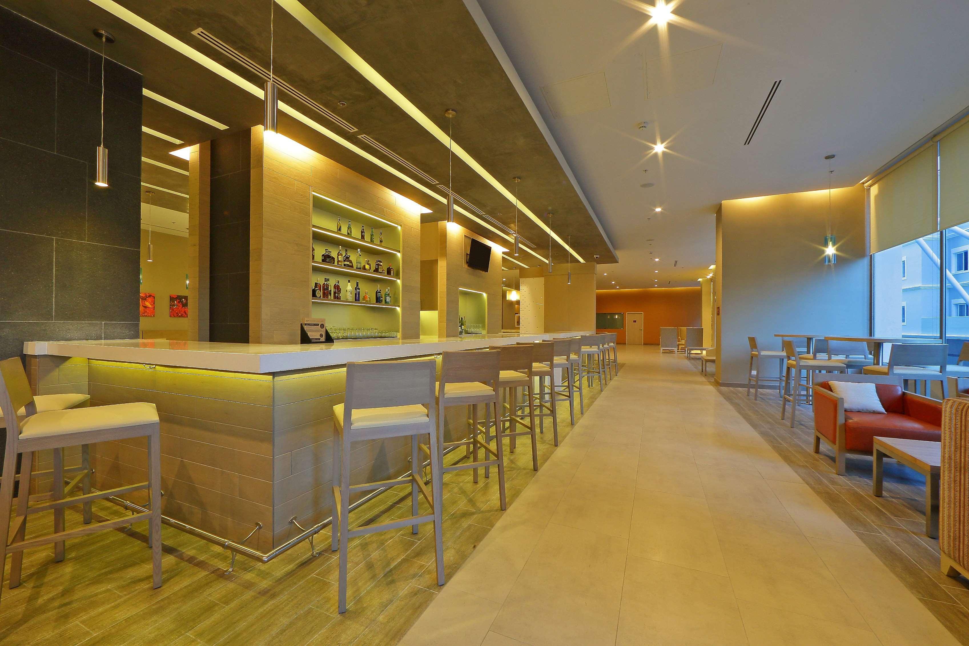 Bar/Salón Hyatt Place Tegucigalpa