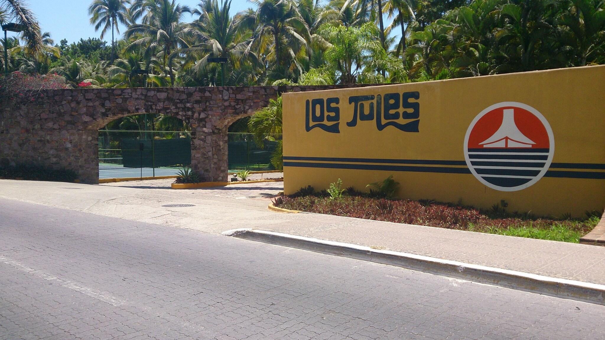 Vista Exterior Los Tules Villas del Sol