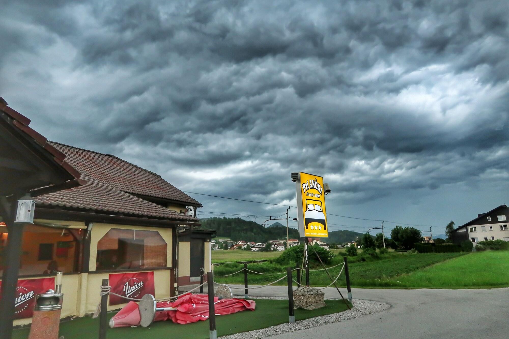 Vista Exterior Pri Ancki