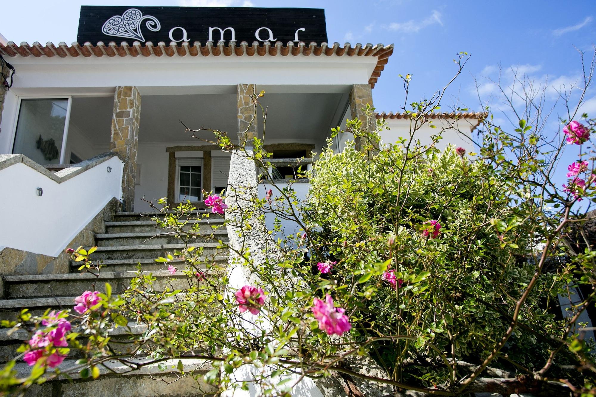 Vista Exterior Amar Hostel, Suites & Surf Camp