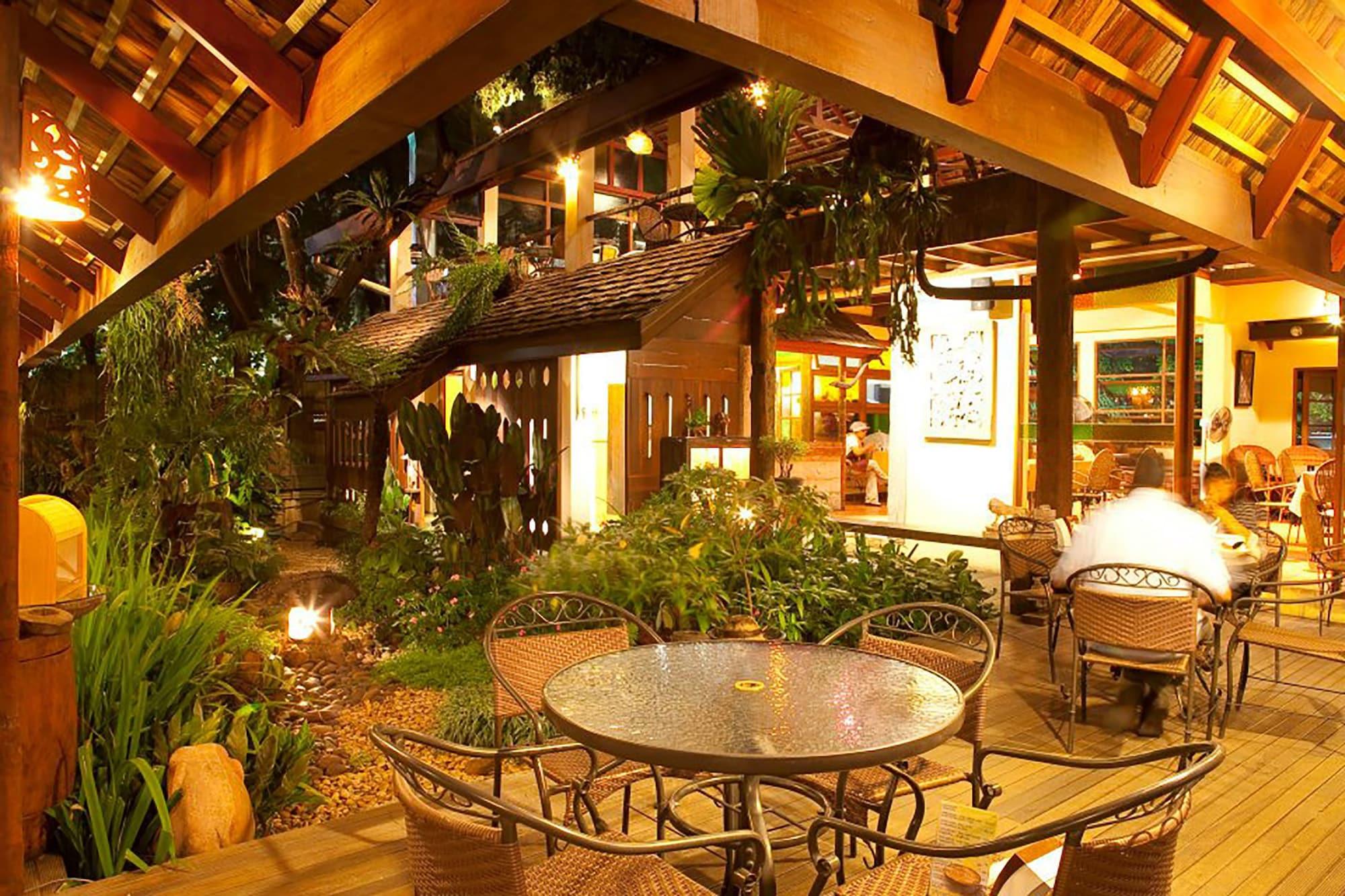 Restaurant VC@Suanpaak Hotel & Serviced Apartments
