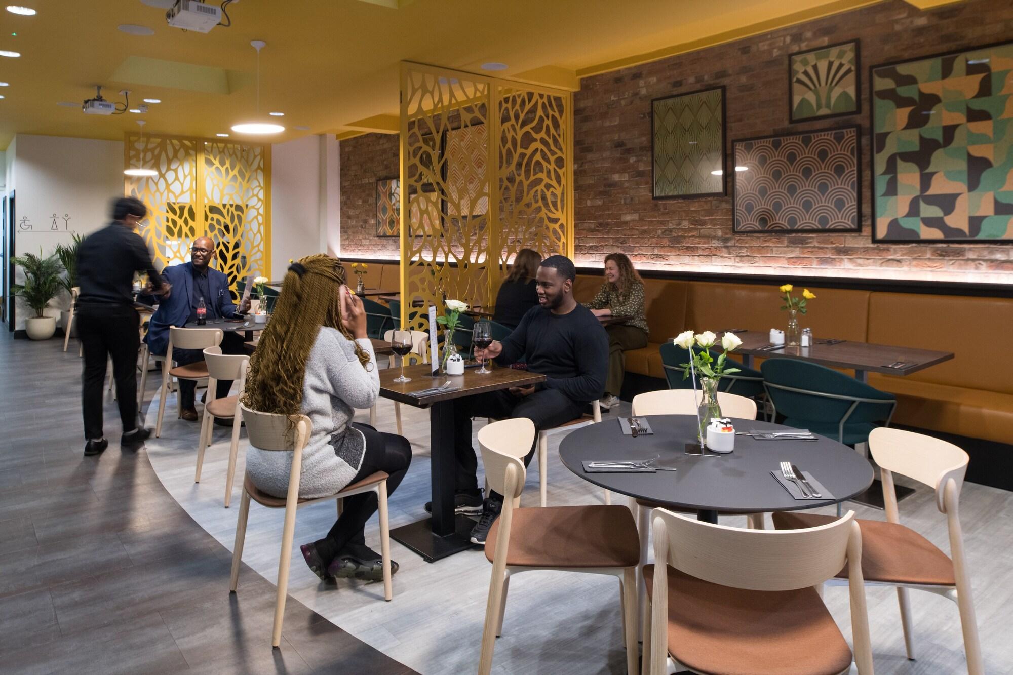 Bar/Salón The Wesley Euston