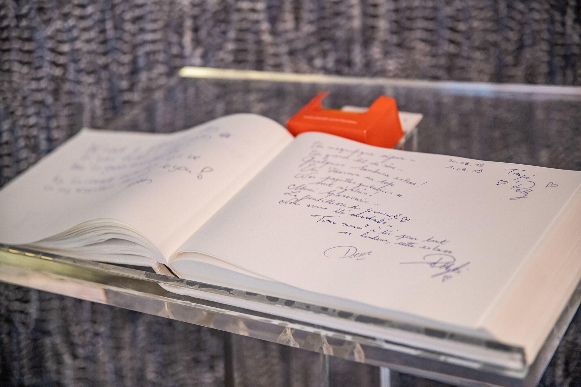 Vista Lobby Hotel & Spa Savarin