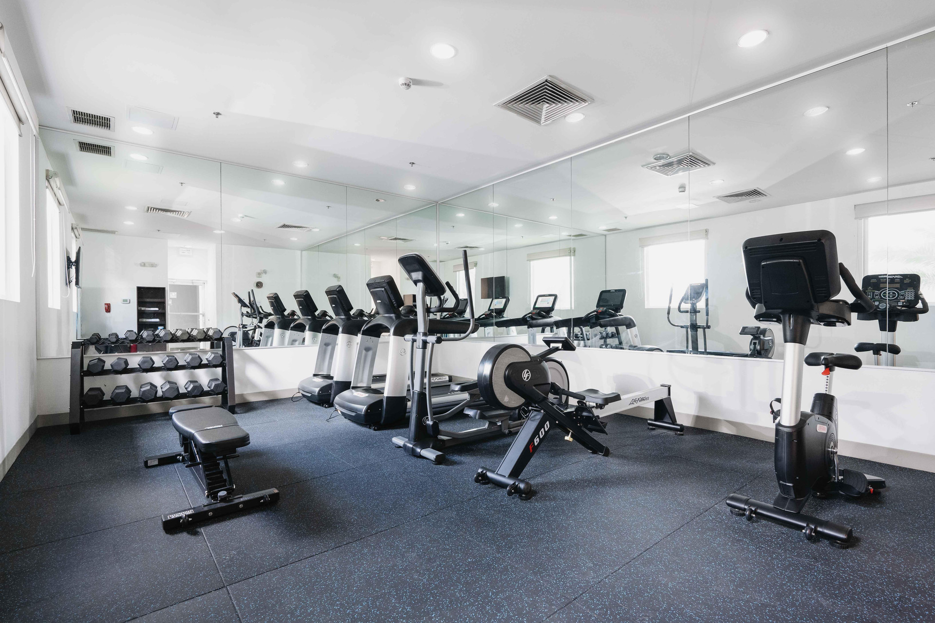 Gimnasio Holiday Inn Express Tegucigalpa by IHG