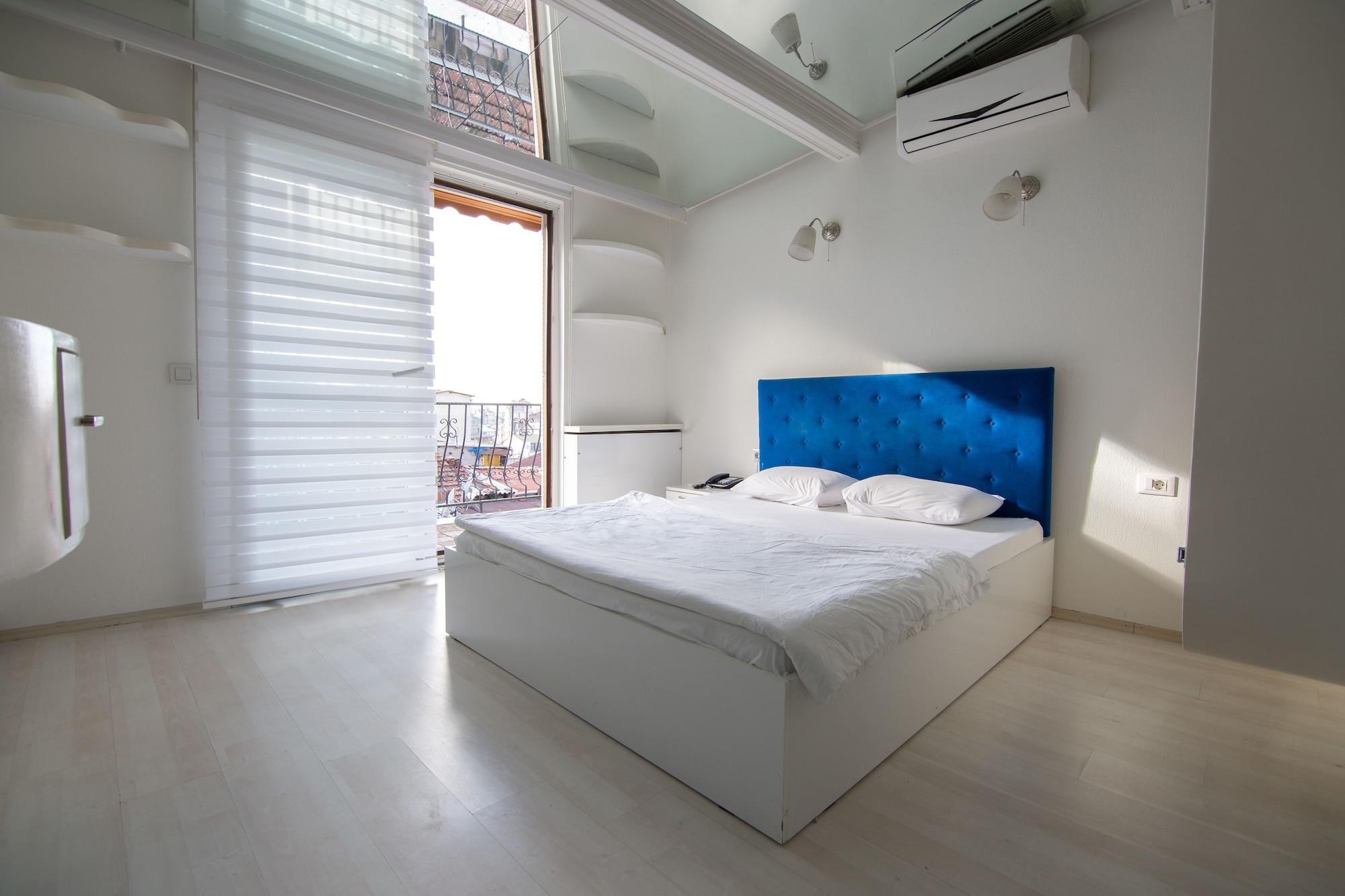 Varios Element Suites