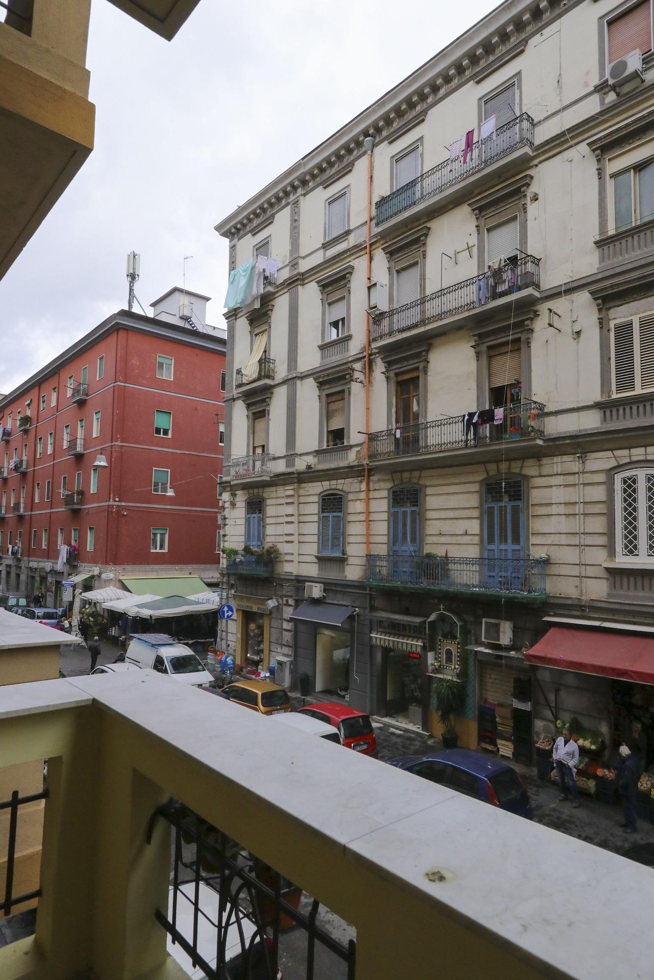 Vista Exterior Donn'Anna Bed & Breakfast