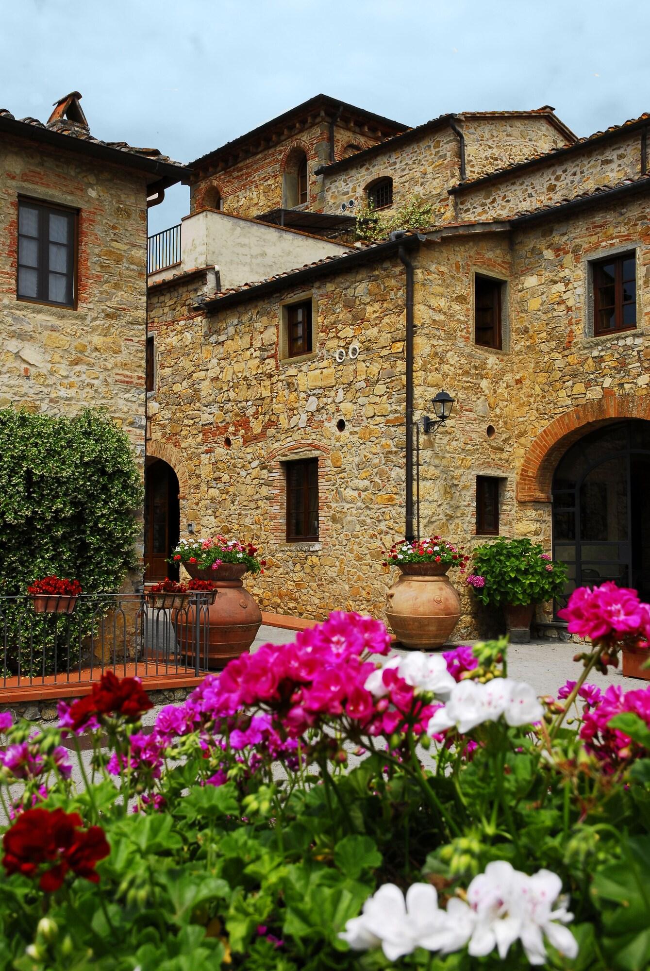 Vista Exterior Agriturismo Tenuta Lupinari