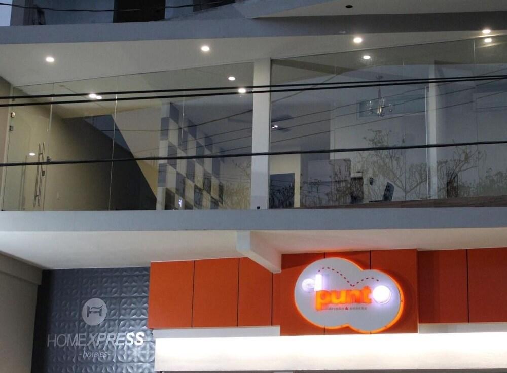 Vista Exterior Homexpress Hoteles Huejutla