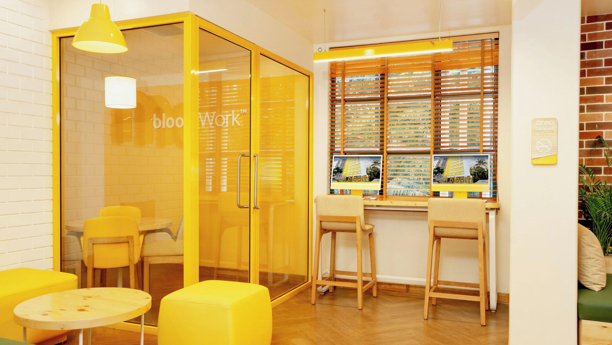 Vista Lobby Bloom Hub WEH Andheri