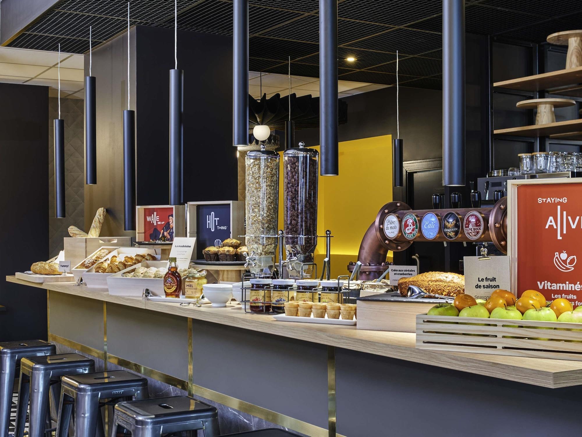 Restaurant ibis Clamart Paris Velizy