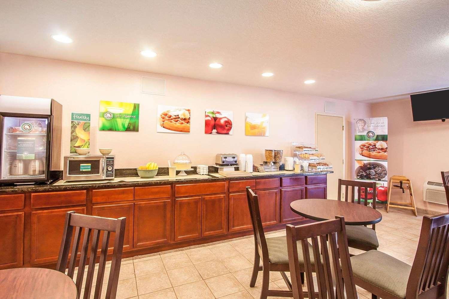 Restaurant Quality Inn & Suites Vancouver - Hazel Dell