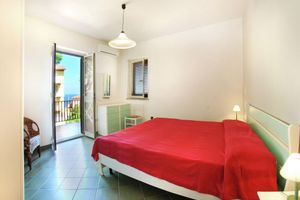 Alquiler Vacacional - Belvilla by OYO Comfortable Apartment With Pool