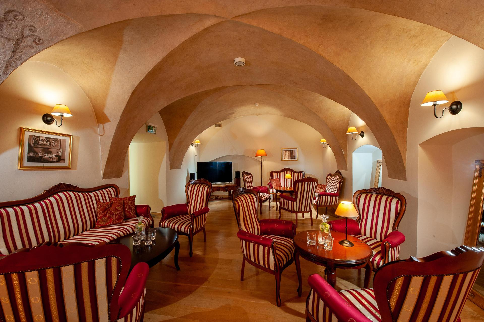 Bar/Salón Hotel Santi