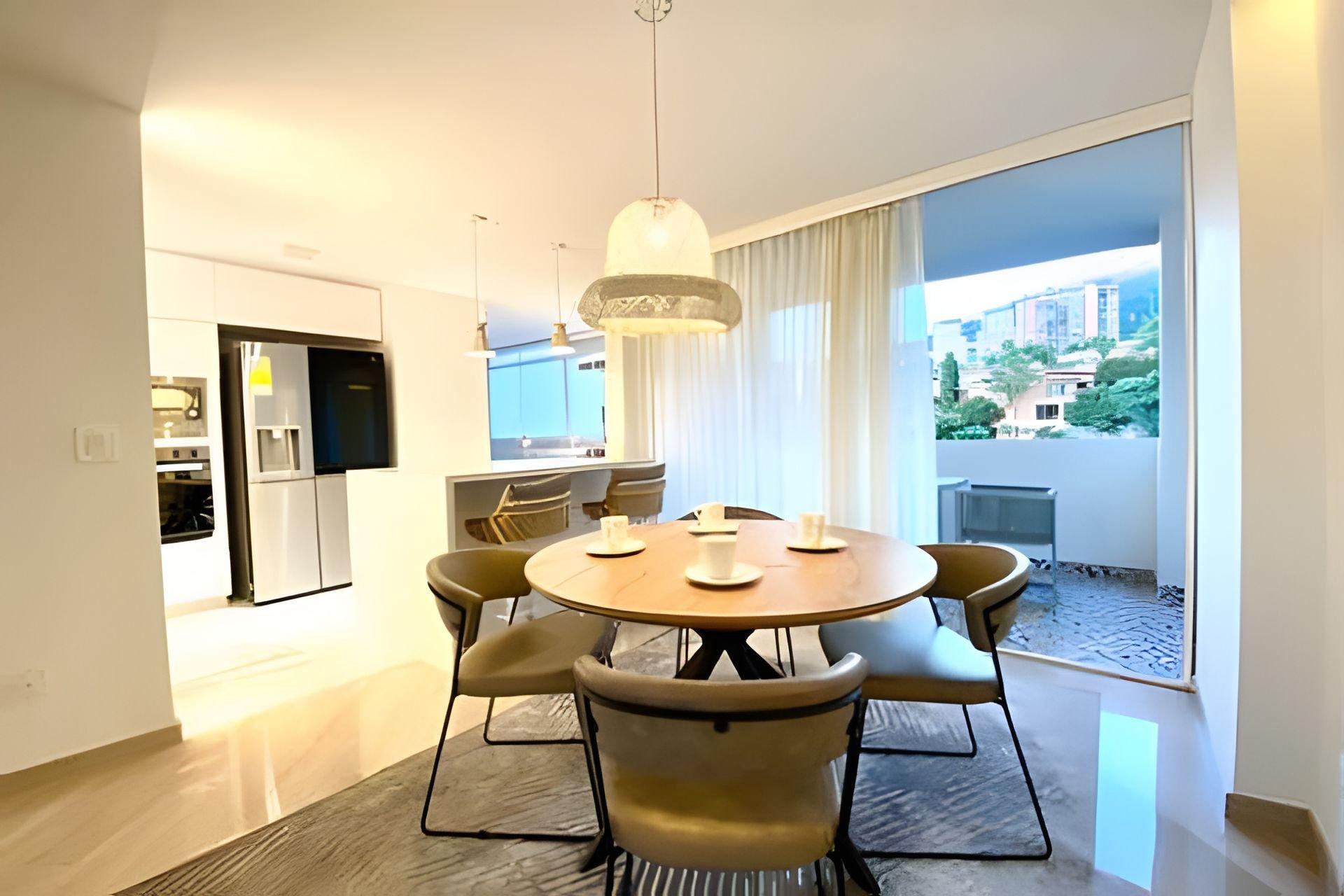 Cocina Lujoso Apartamento Medellín J903