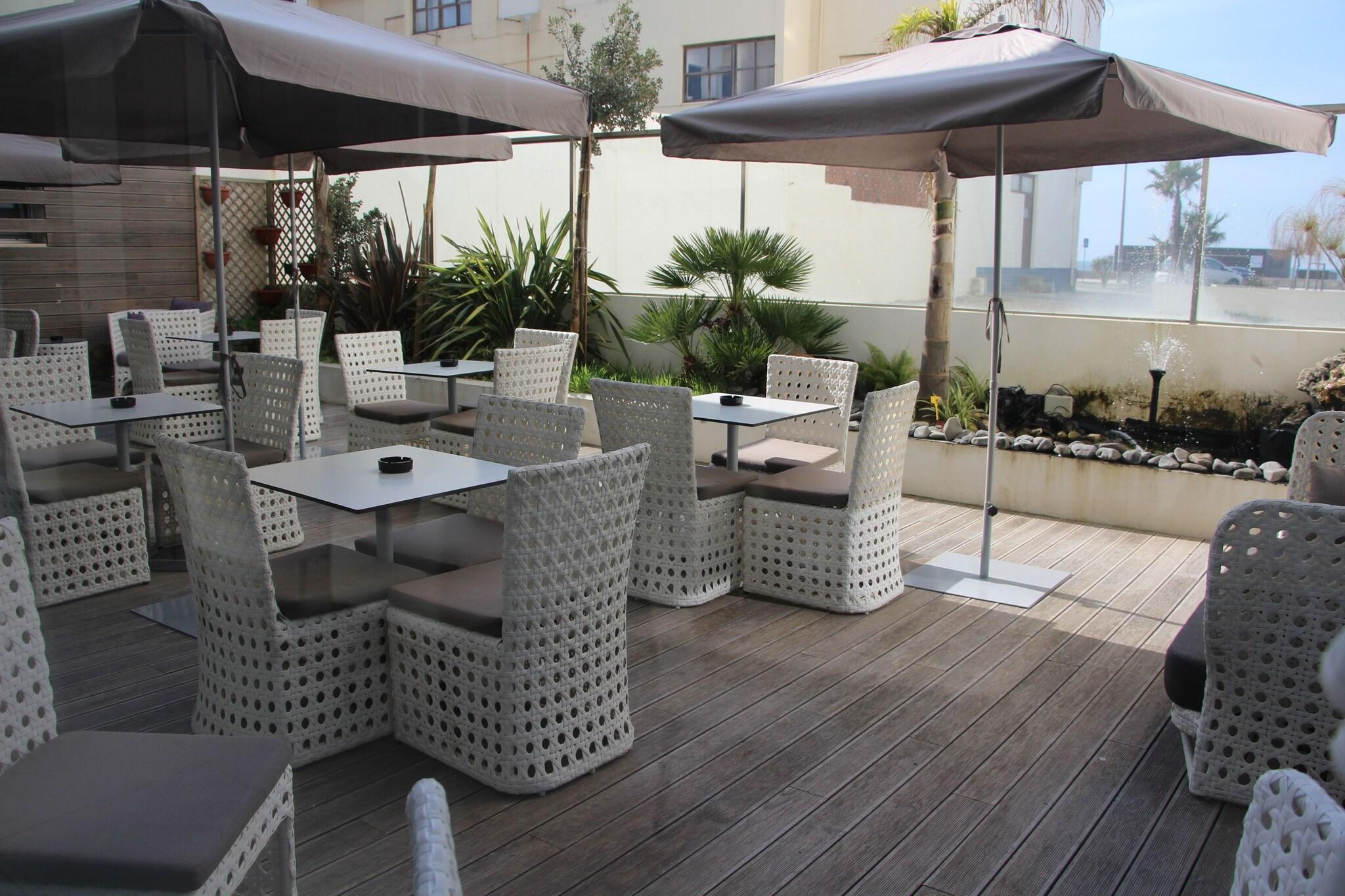 Restaurant Maçarico Beach Hotel