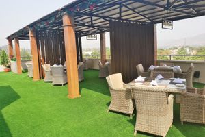 Alojamiento - Summerset Continental Hotel By Usuma