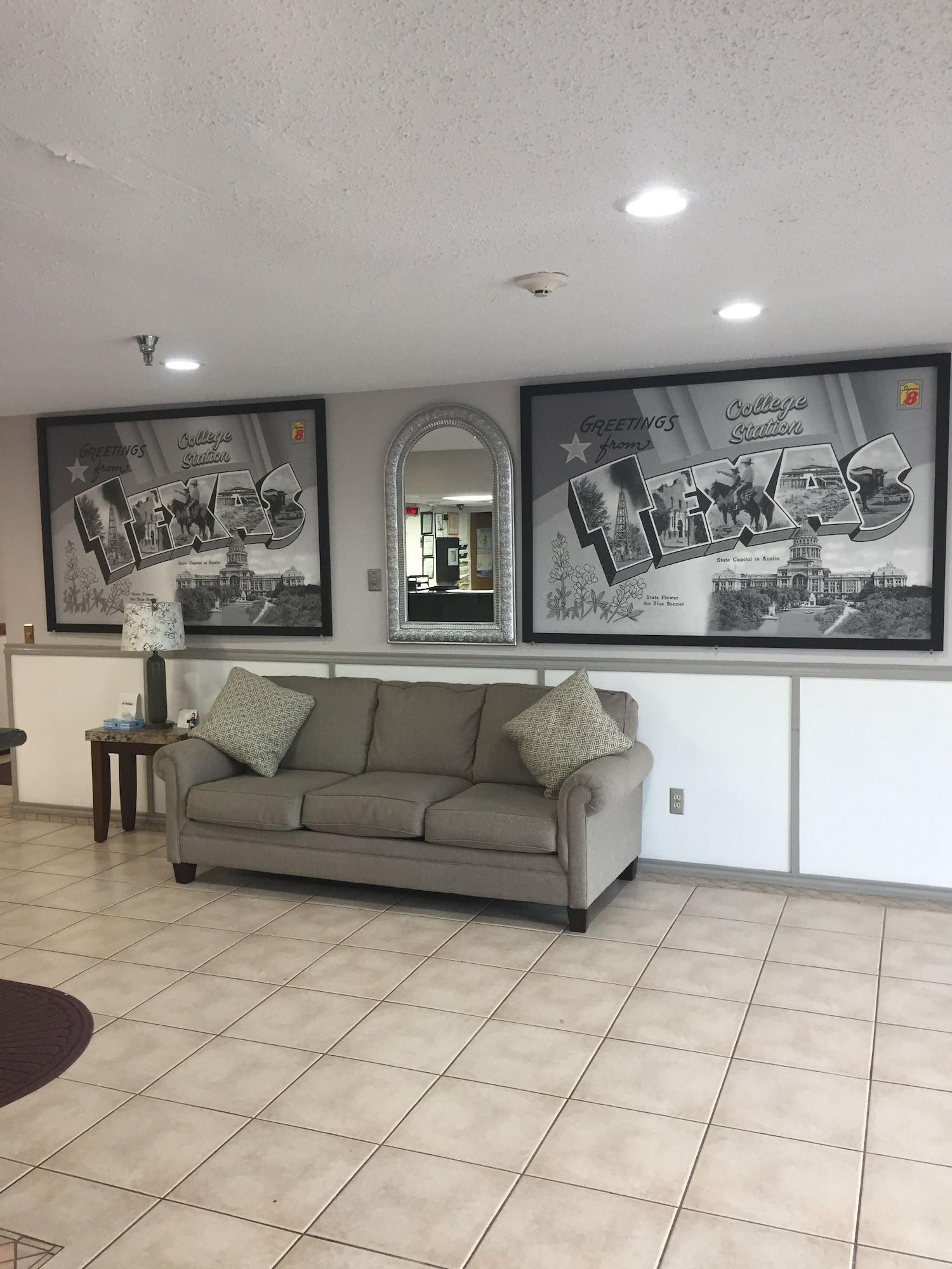 Vista Lobby Super 8 by Wyndham College Station