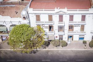 Alojamiento - Capital Plaza Hotel