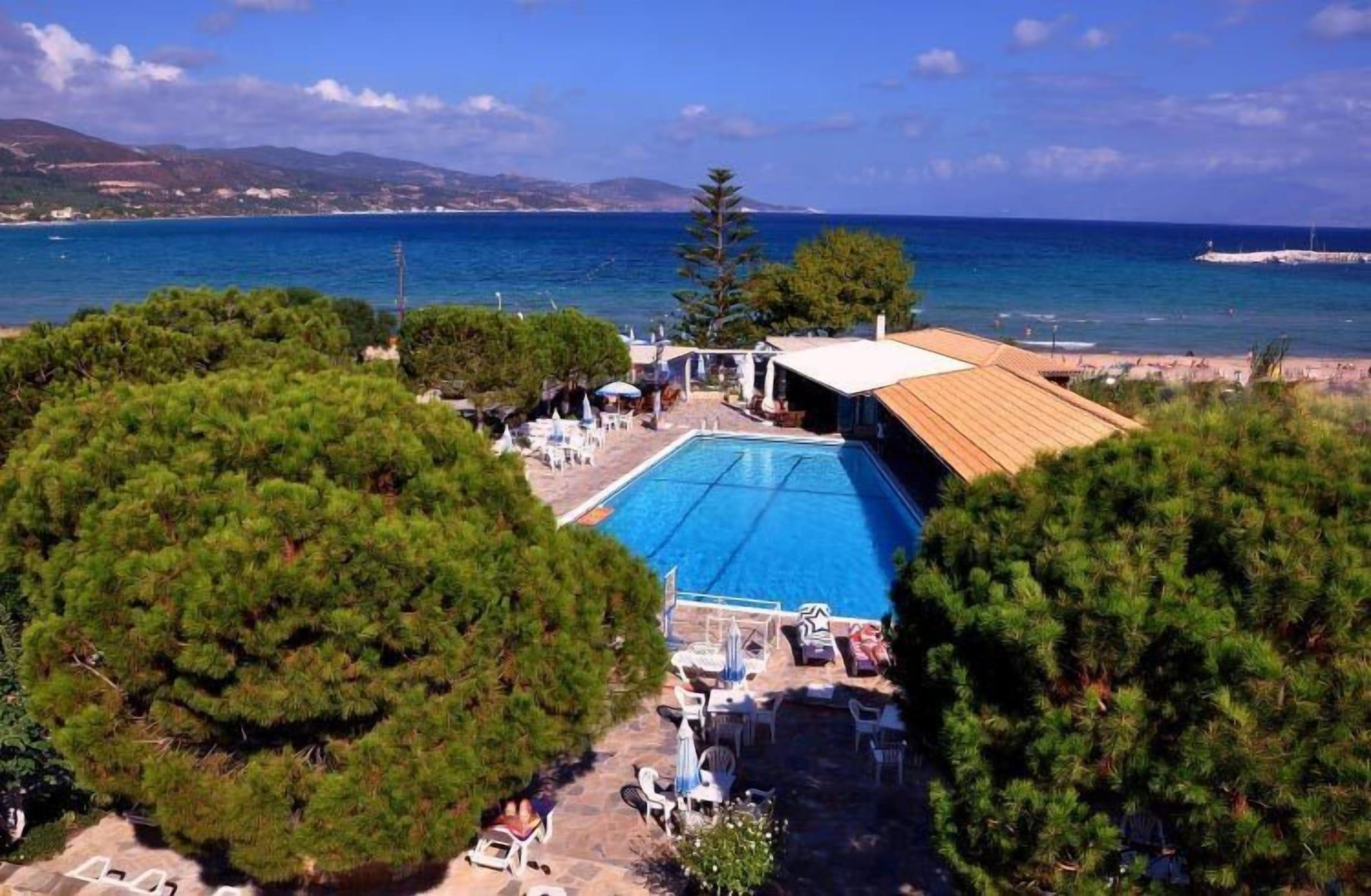 Vista Exterior Valais Hotel