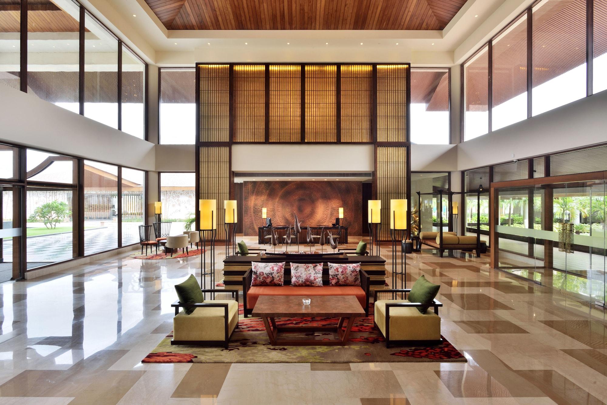 Vista Lobby Radisson Blu Plaza Resort & Convention Centre Karjat