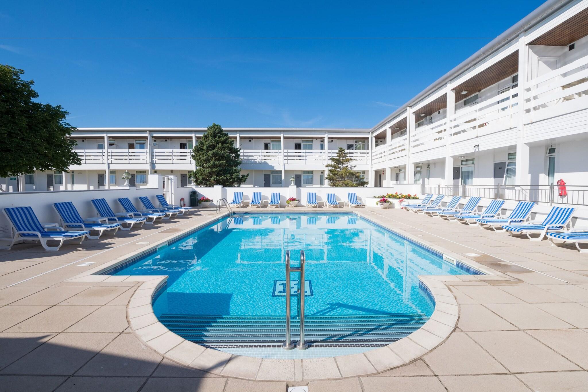 Vista Piscina The Barnstaple Hotel