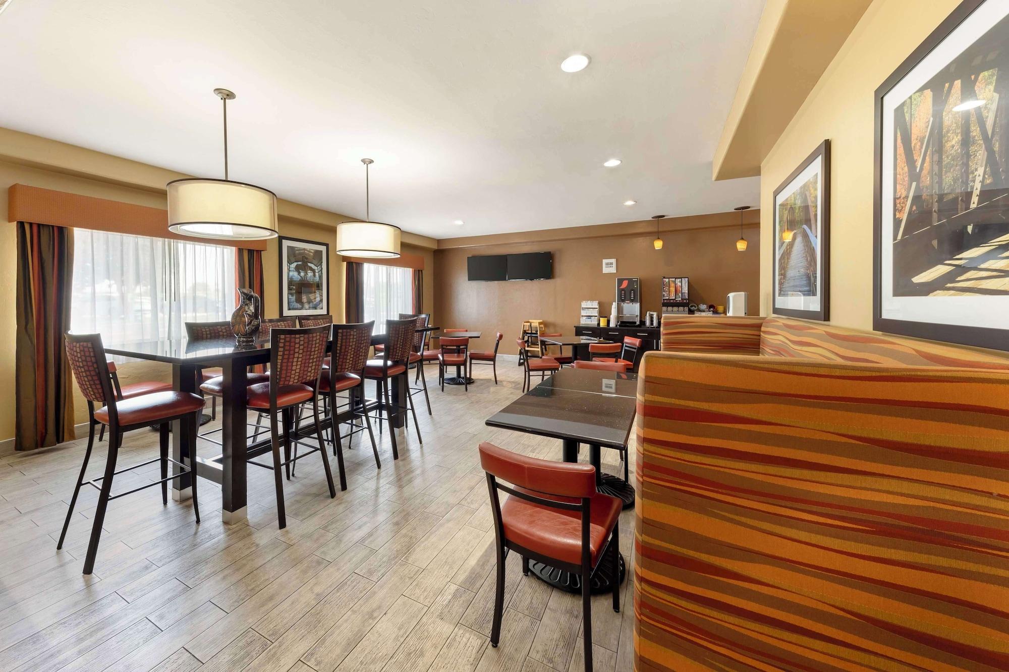 Restaurant Best Western Greentree Inn & Suites