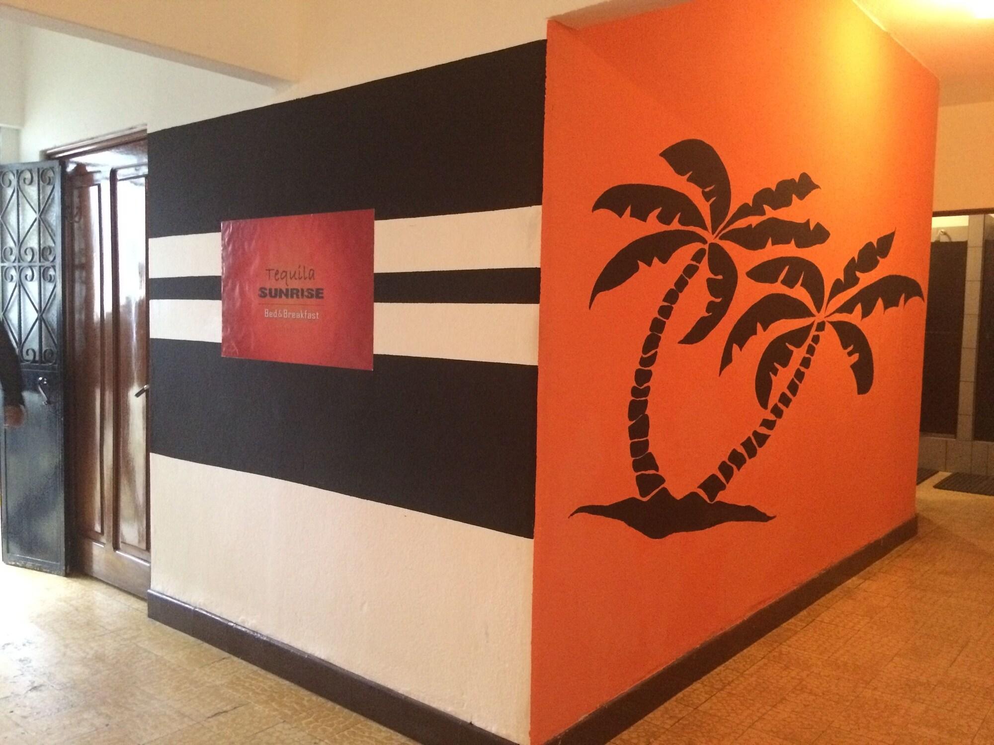 Vista Lobby Tequila Sunrise B&B - Hostel