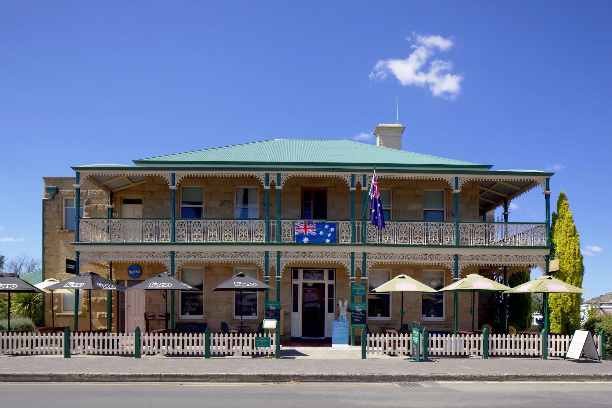 Varios The Richmond Arms Hotel
