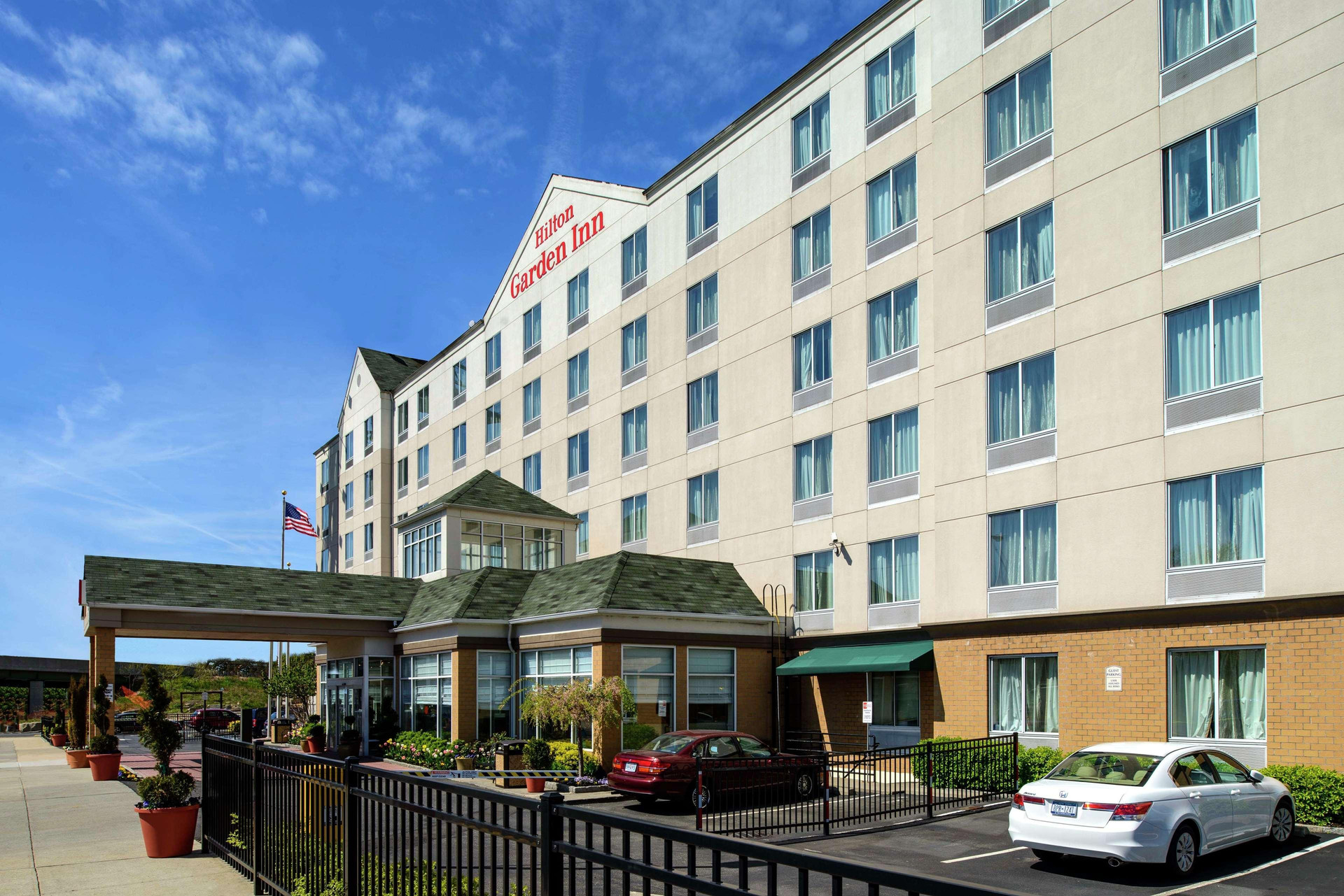 Vista Exterior Hilton Garden Inn Queens/JFK Airport