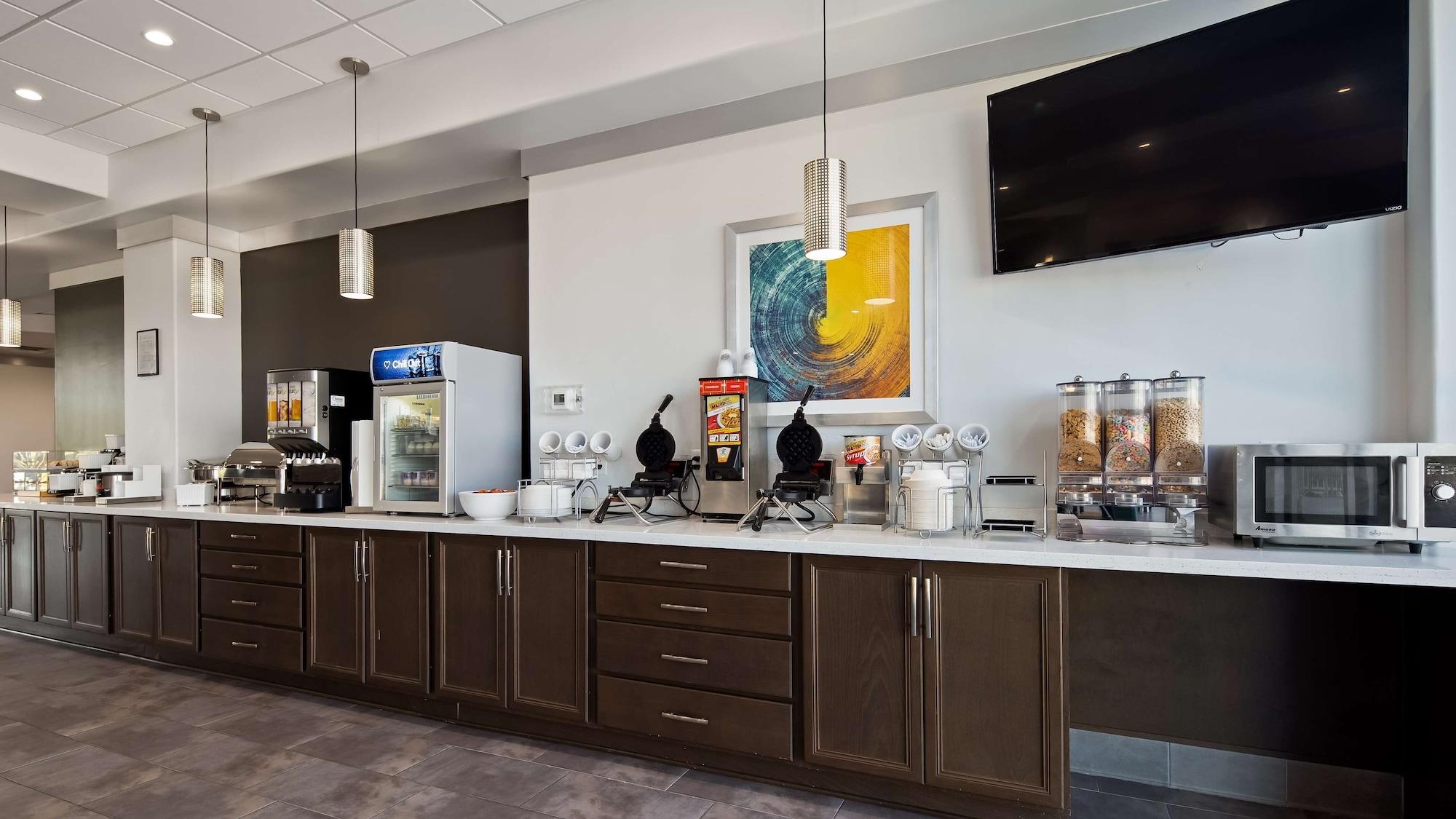 Restaurant Best Western Plus Roland Inn & Suites