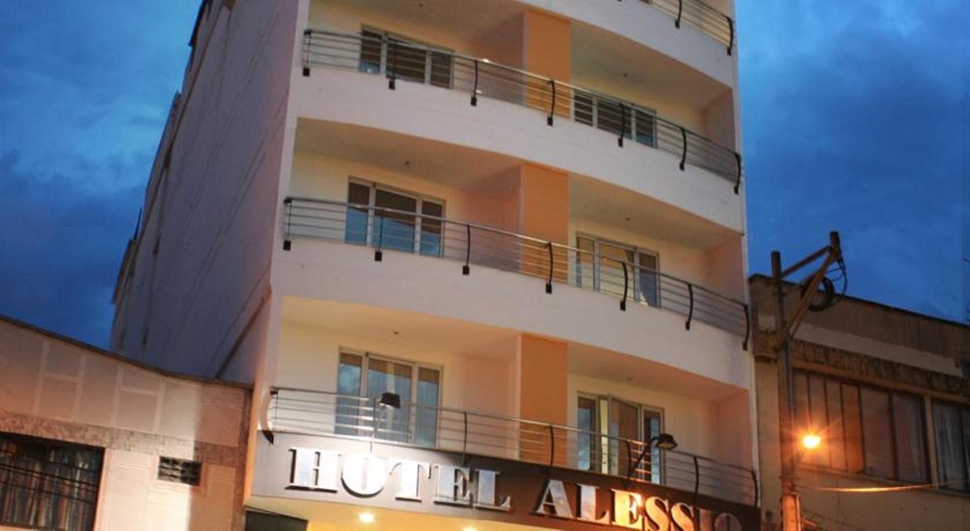 Vista Exterior Hotel Alessio