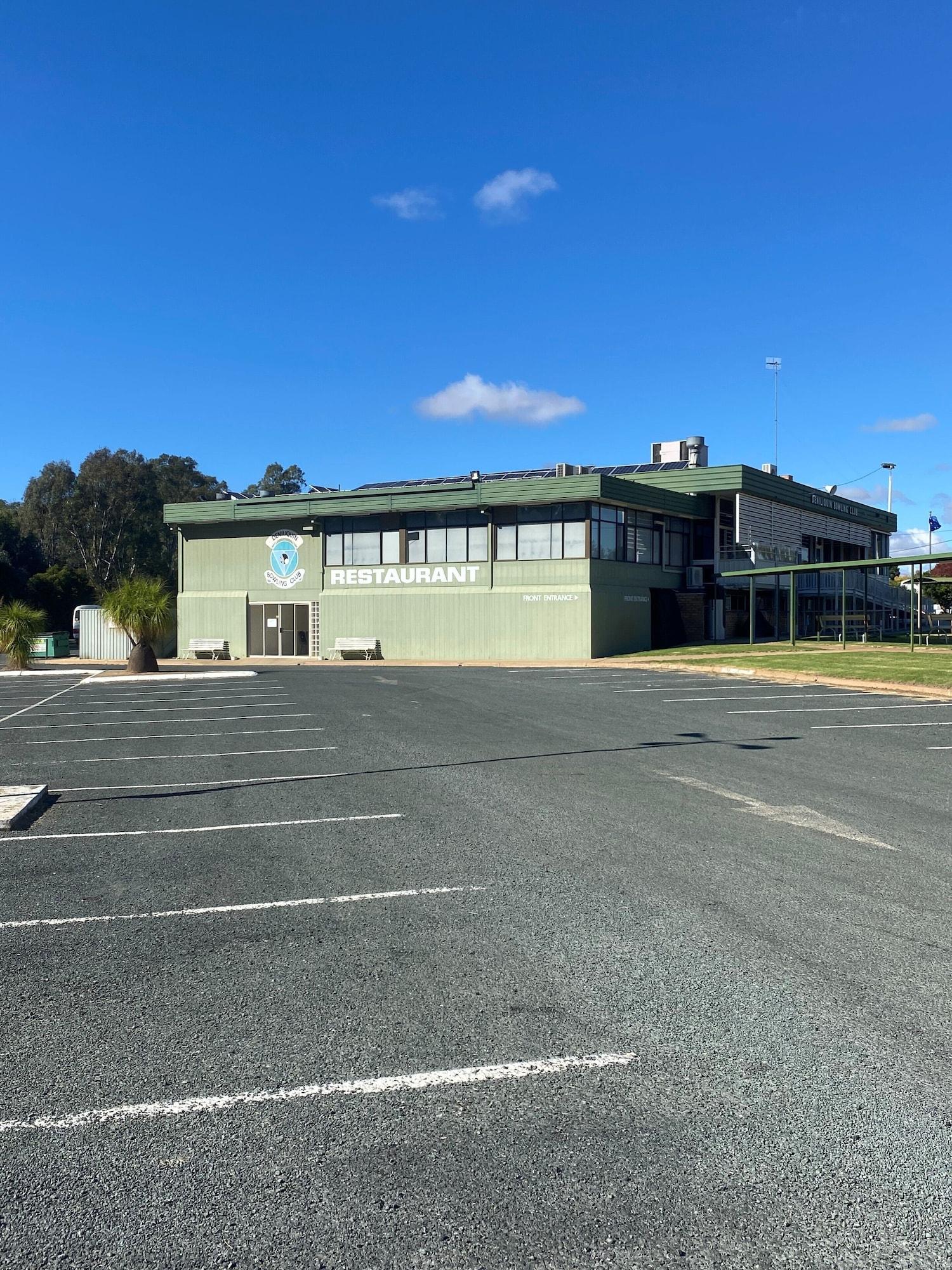 Restaurant Deniliquin Country Club Motor Inn
