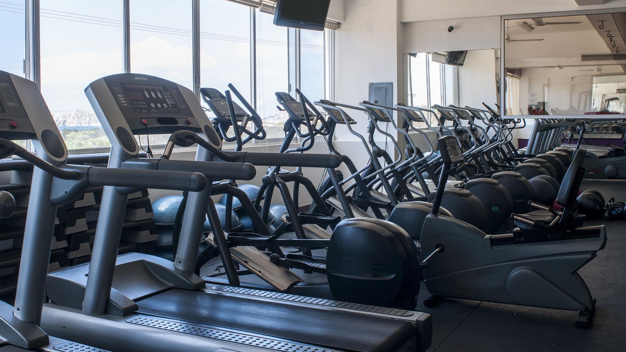 Gimnasio Holiday Inn Express Cabo San Lucas by IHG