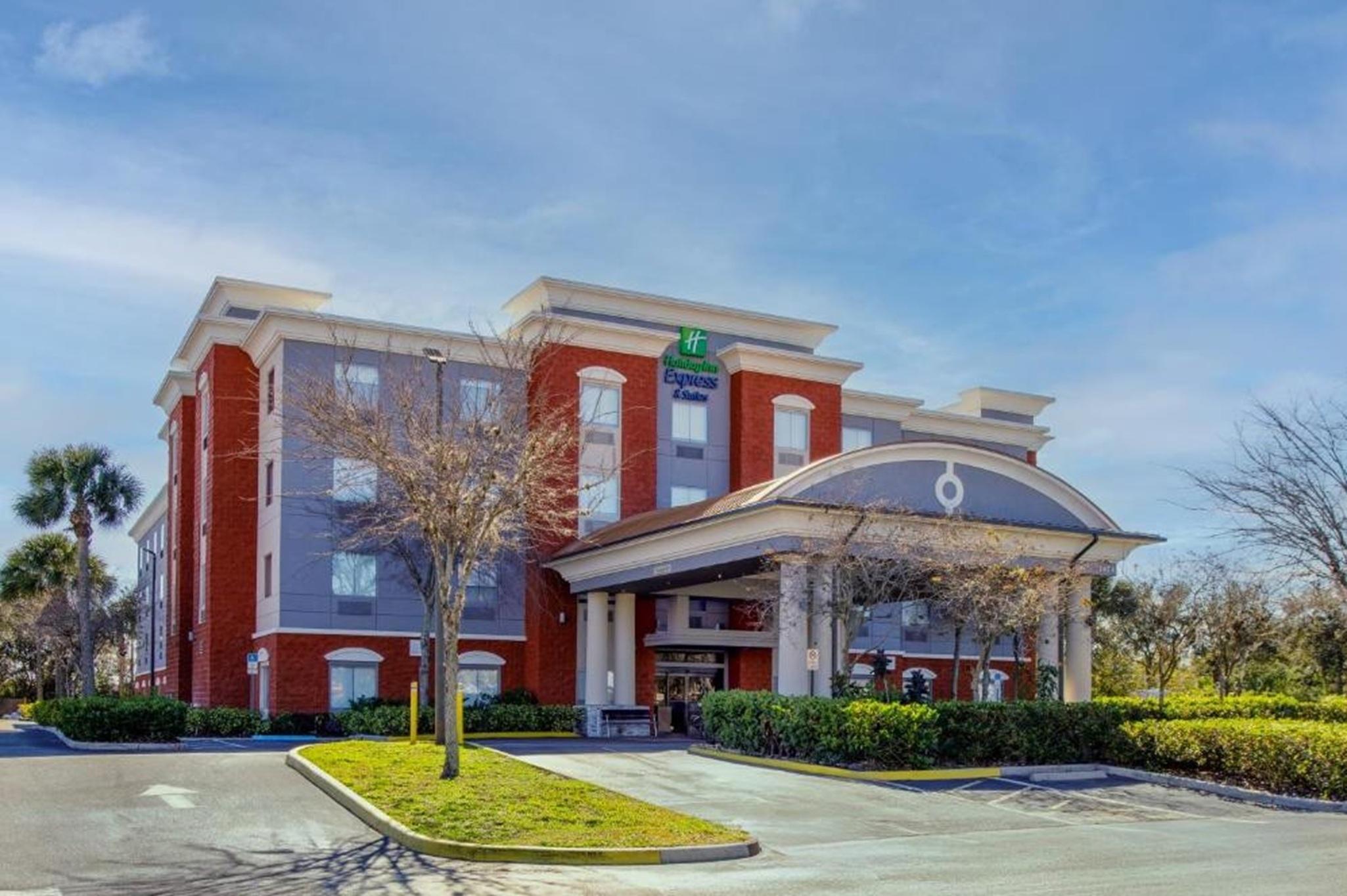 Vista Exterior Holiday Inn Express and Suites Orlando Ocoee East