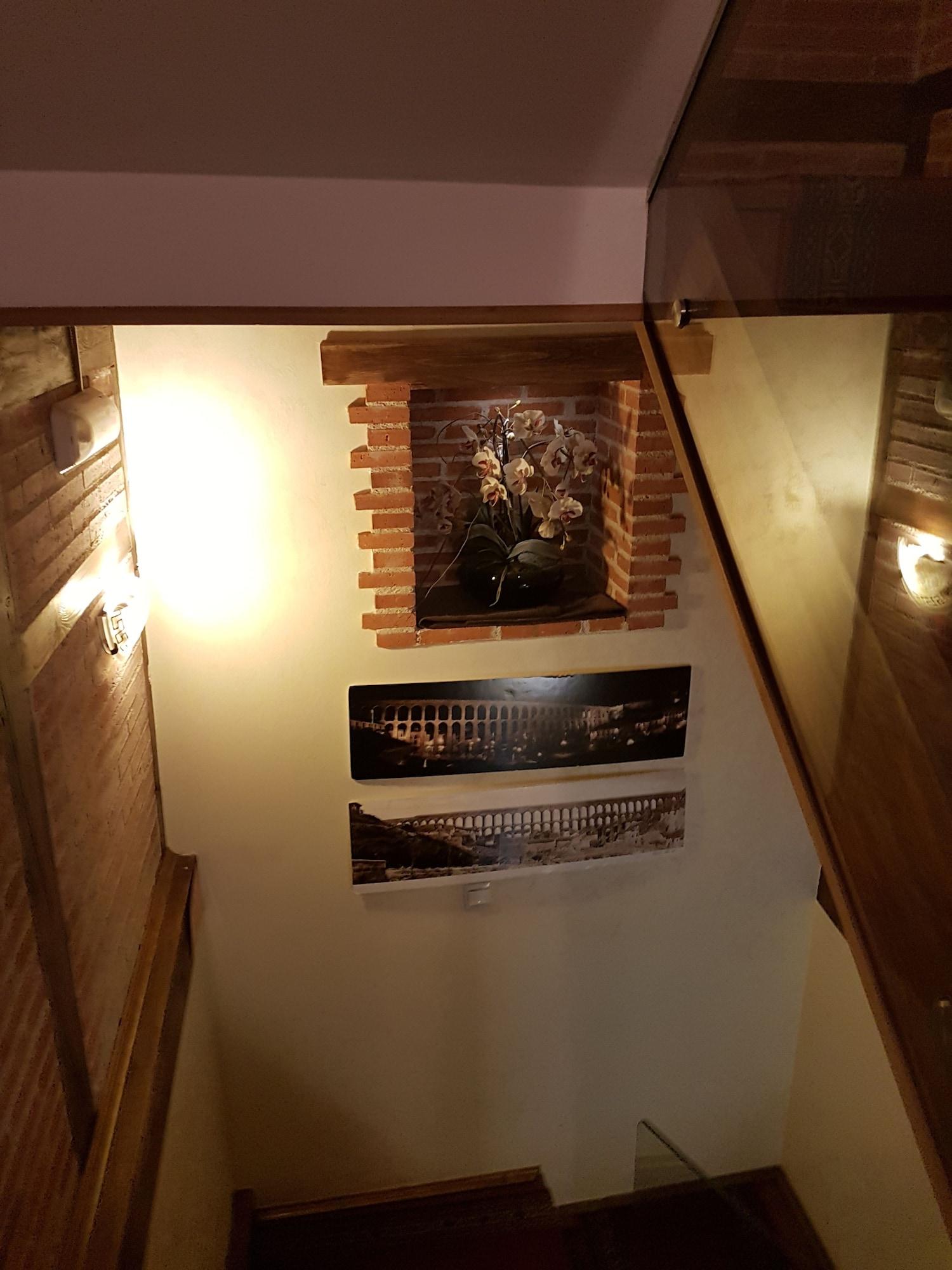 Vista Lobby Hostal Segovia