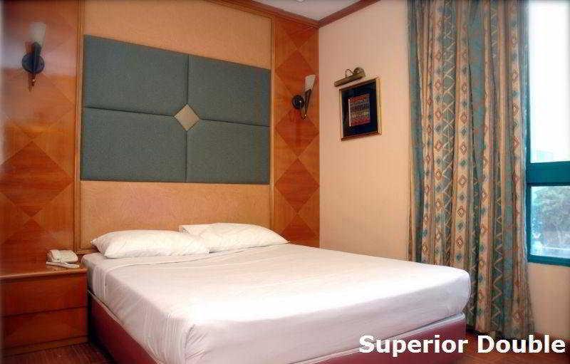 Varios Hotel 81 Premier Princess