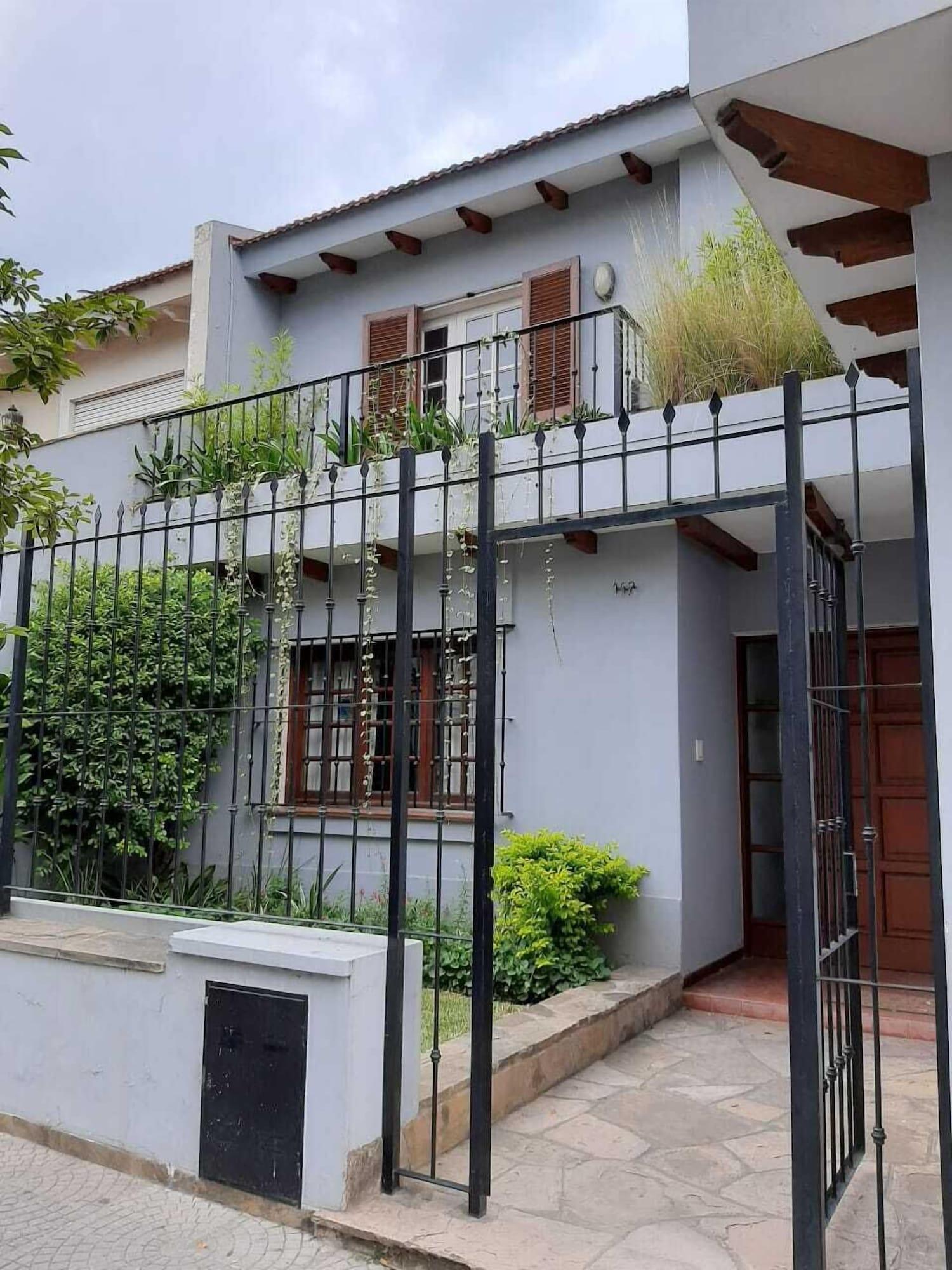 Vista Exterior Dos Balcones