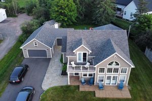 Alquiler Vacacional - Luxurious cottage in the Heart of Shediac w/firepit, bike trail to Parlee beach!