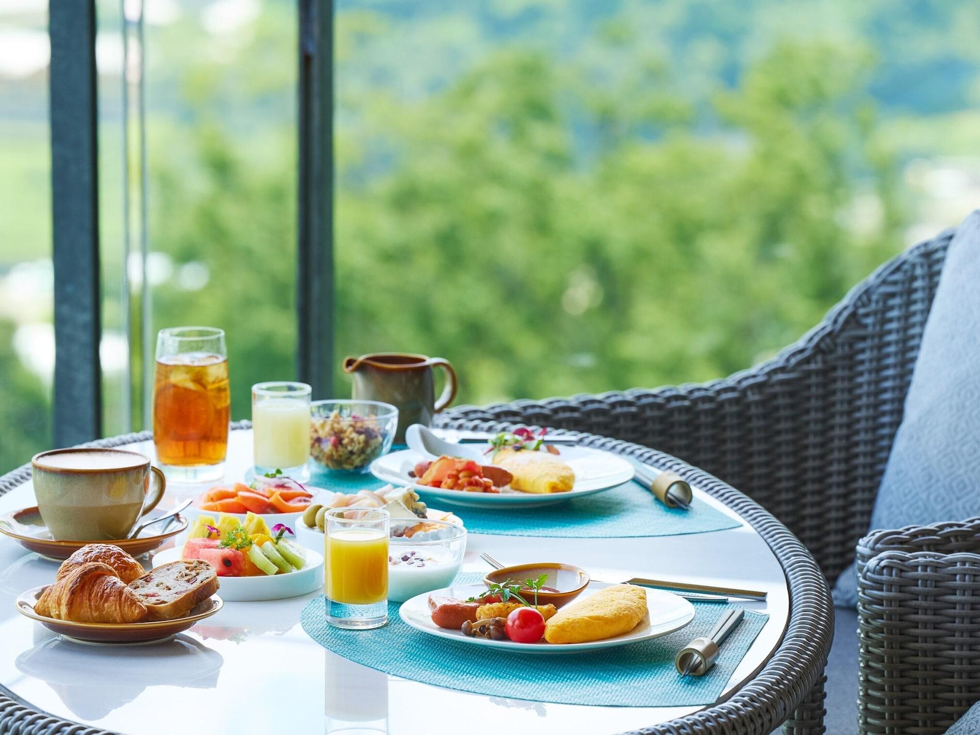 Restaurant ANA InterContinental Beppu Resort & Spa by IHG